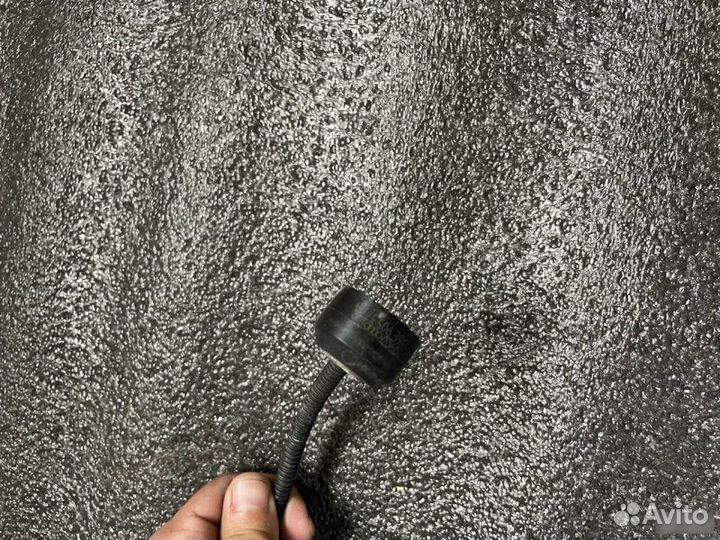 Датчик детонации Audi A4 B8 2.0 tfsi multitronic