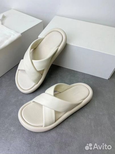 Шлепанцы The Row