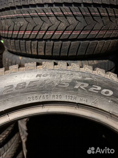 Pirelli Scorpion Ice Zero 2 285/45 R20 112H