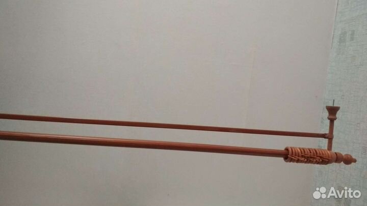 Карниз для штор и тюли