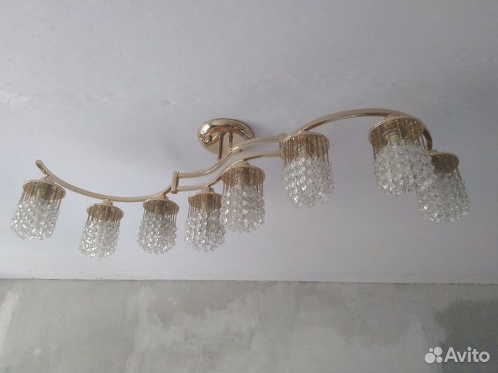 Люстра большая