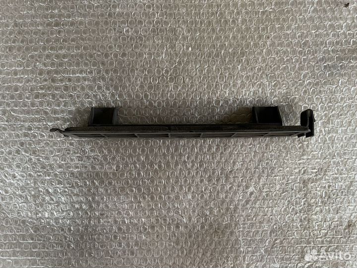 Крышка салонного фильтра Land rover l319 l320