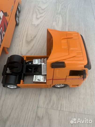 Модель Mercedes 1/32