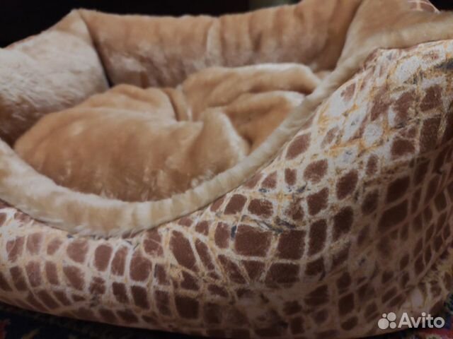 Лежанка-диван для кошек