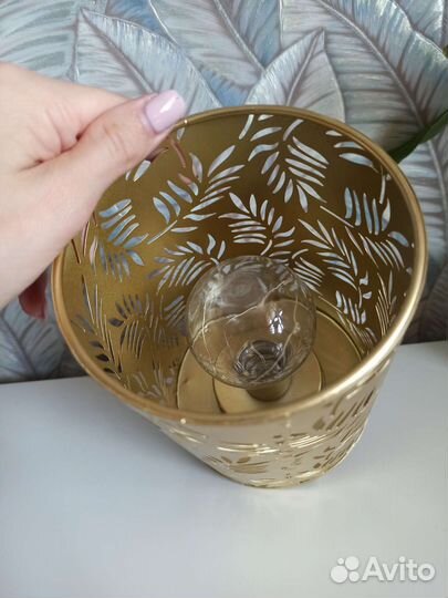 Светильник