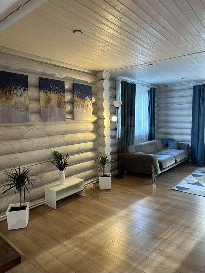 Дом 197 м² на участке 25 сот.