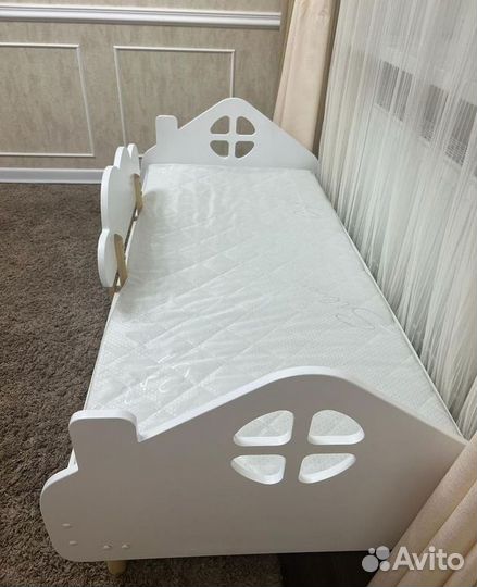 Детская кровать новая