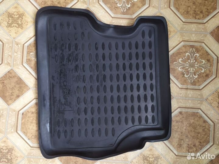 Автомобильные коврики резиновые Ford Focus