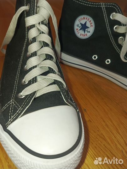 Конверсы, converse 40 размер смотря на какую ногу