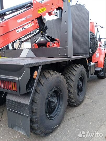 Урал 5557 с КМУ, 2024