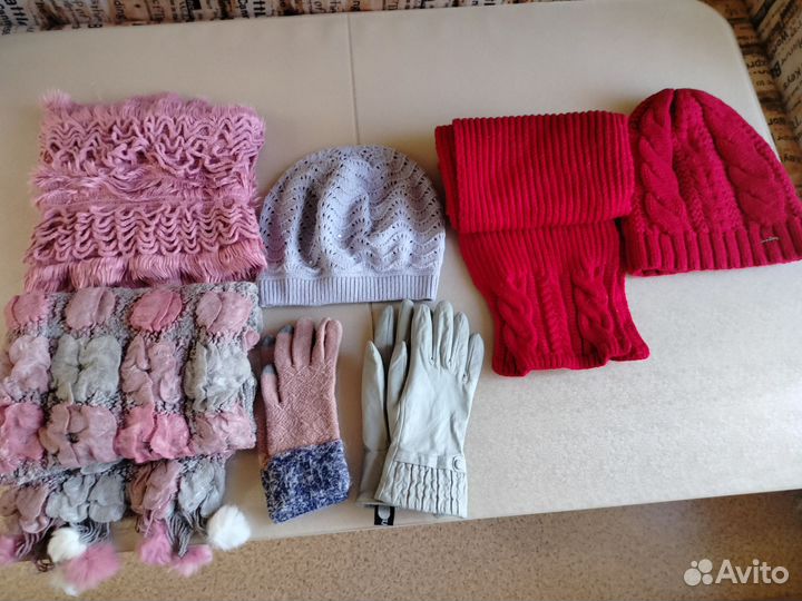 Шапки, шарфы и перчатки бесплатно