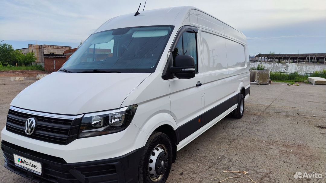 Volkswagen Crafter цельнометаллический, 2018