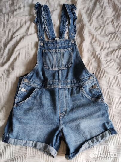 Джинсовый комбинезон