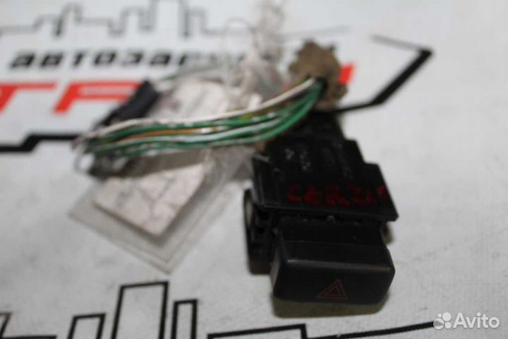 Кнопка аварийной сигнализации toyota carina AT210