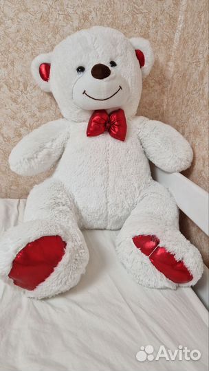 Плюшевый медведь