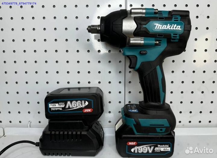 Гайковерт Makita 700Нм c двумя АКБ новый