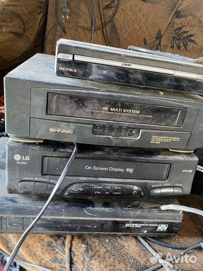 Видеомагнитофон