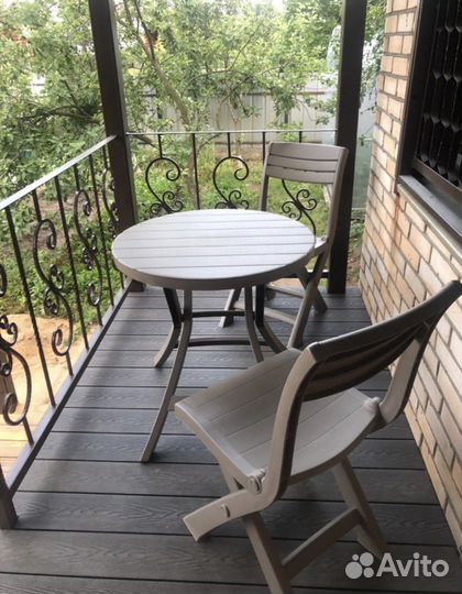 Складной набор мебели для улицы. Столик + 2 стула