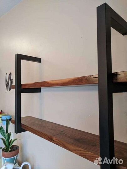 Полка настенная в стиле лофт