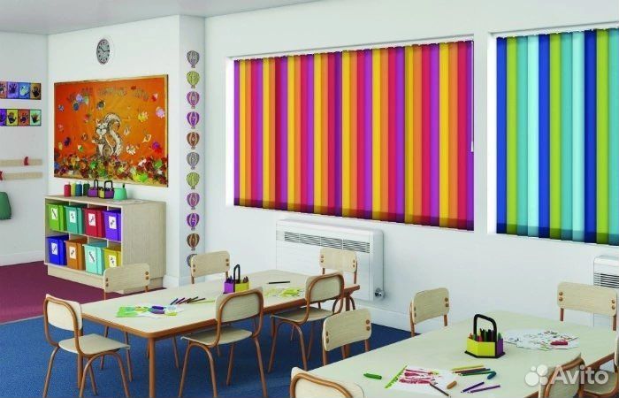 Жалюзи и шторы на окна