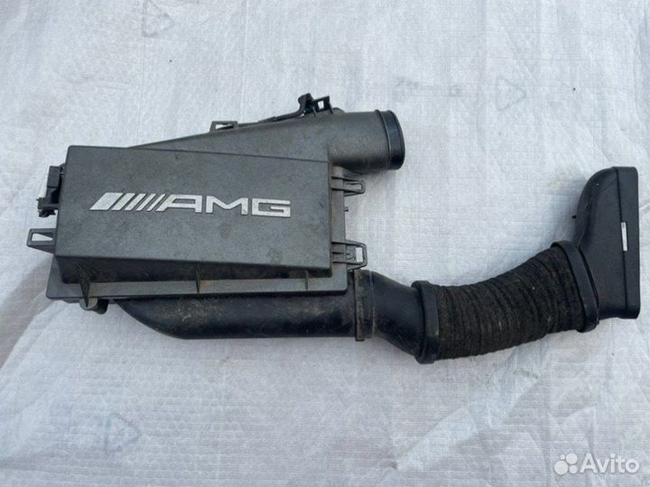 Корпус воздушного фильтра Mercedes-Benz Cls Amg