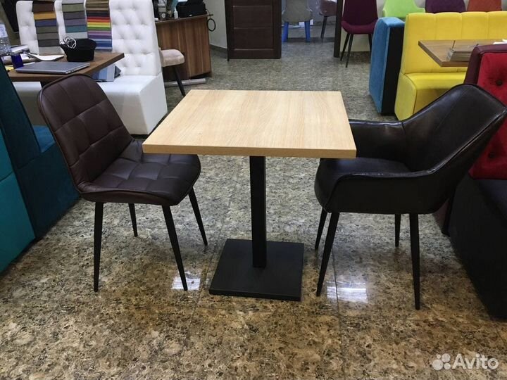 Стол