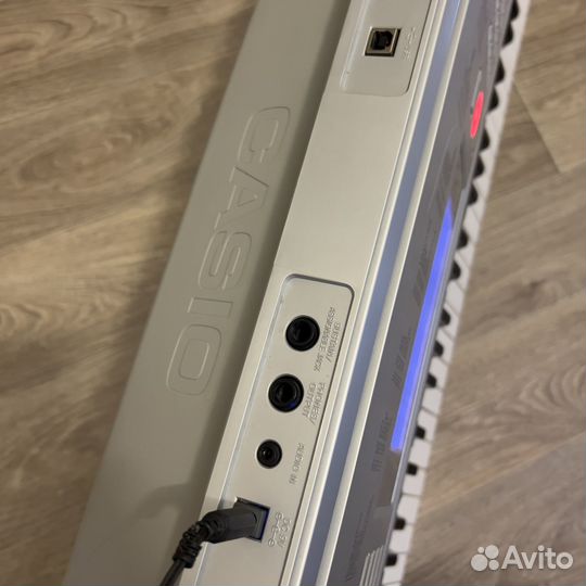 Синтезатор casio