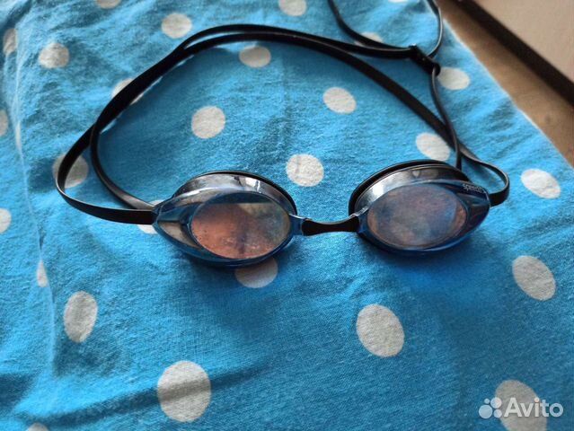 Очки в бассейн