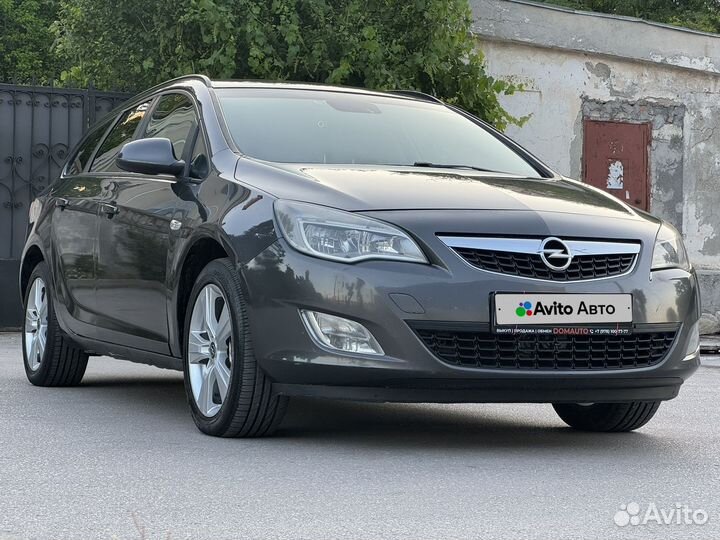 Opel Astra 1.4 AT, 2011, 178 000 км