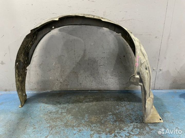 Подкрылок передний левый Suzuki Grand Vitara 3 TD