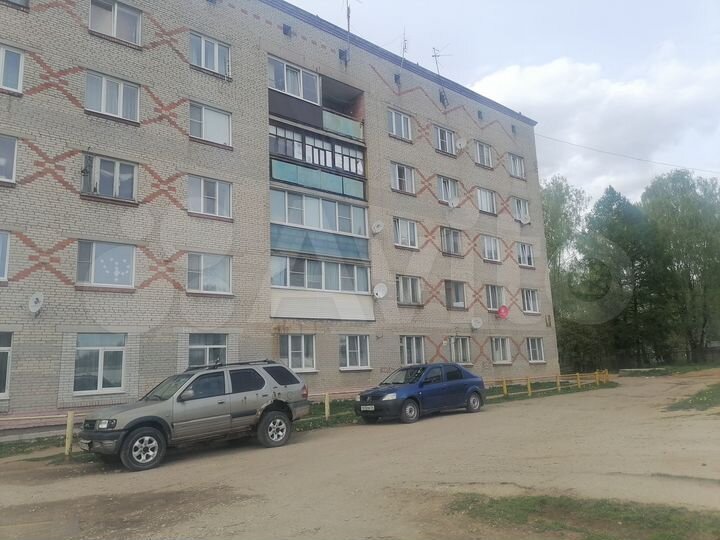 Комната 13 м² в 4-к., 4/5 эт.