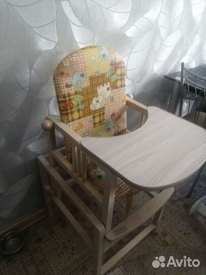 Стульчик для кормления