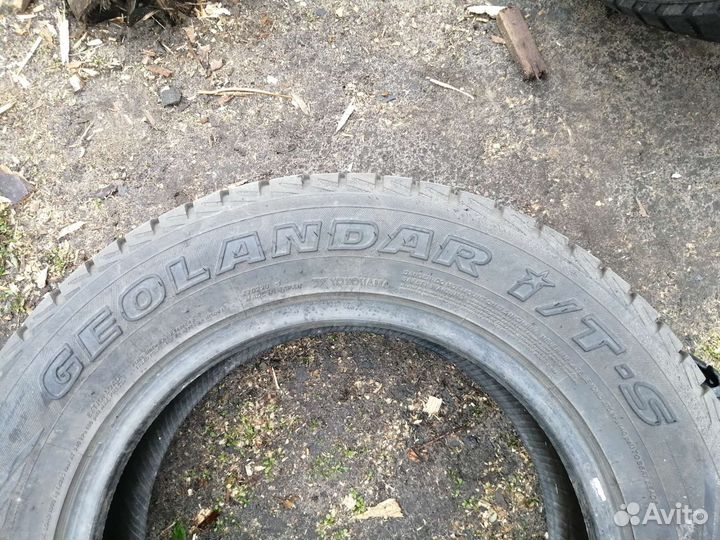 Yokohama 125T 235/65 R17 26