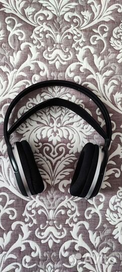 Продам беспроводные наушники Philips SHC5102/10