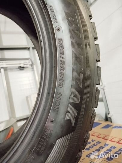 Bridgestone Blizzak DM-V2 265/50 R19