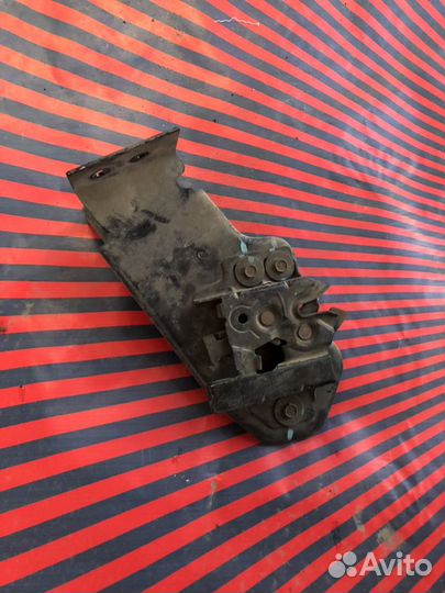 Замок капота на Хаммер Н2 Н 2