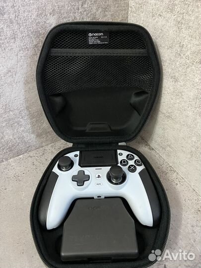 Nacon Revolution 5 Pro