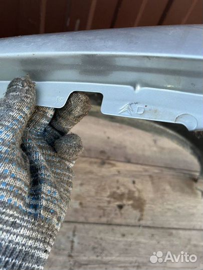 Крыло переднее правое Citroen Berlingo компактвэн