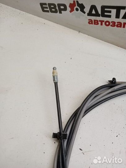 Трос лючка топливного бака Hyundai Solaris седан
