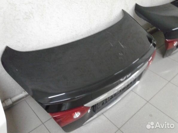 Инфинити Q50 крышка багажника