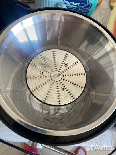 Соковыжималка scarlett