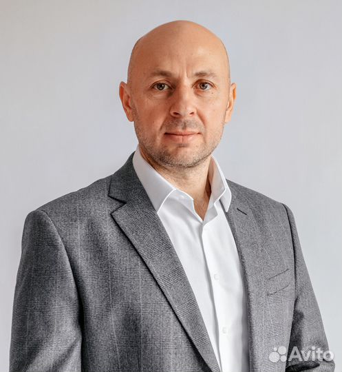 Юрист по миграционным вопросам