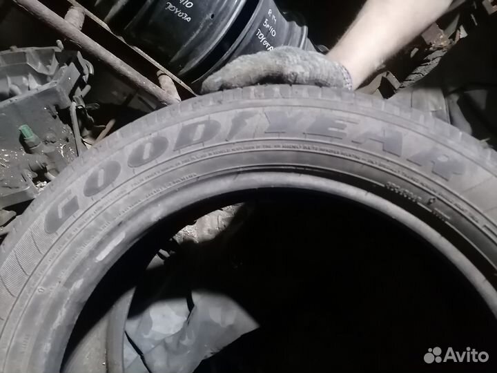 Goodyear American Eagle H2 225/55 R18 20C