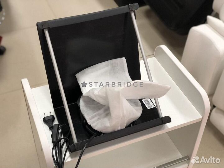 Пылесос маникюрный настольный 60 Вт