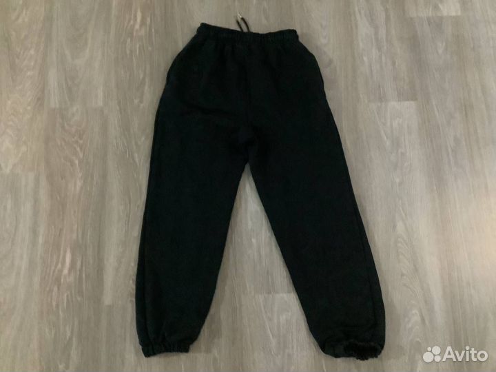 Спортивные брюки