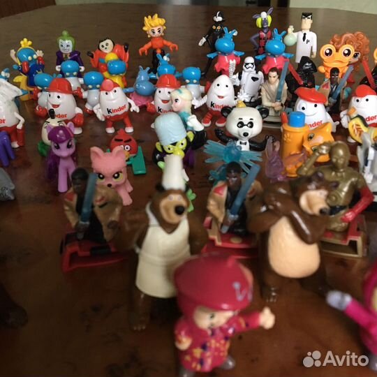 Игрушки из Киндер сюрприза за все