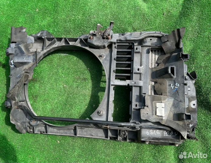 Дефлектор радиатора Peugeot 407 2.0 2005