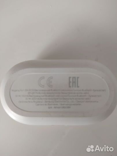 Беспроводные наушники Samsung galaxy buds