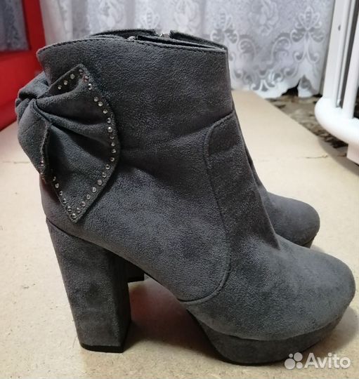 Полусапожки женские