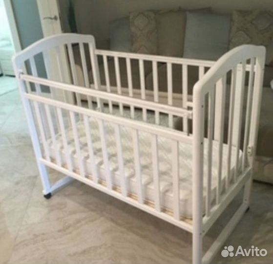 Кроватка детская